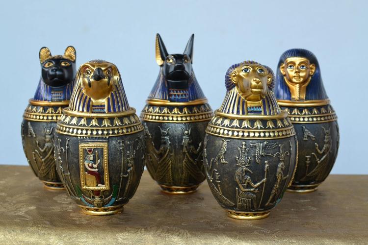 unique pet urns